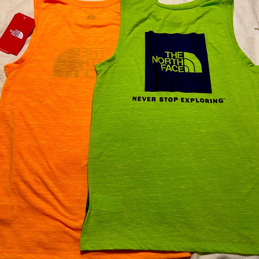 2 North face Boys Sleeveless Tops Lg - 14/16